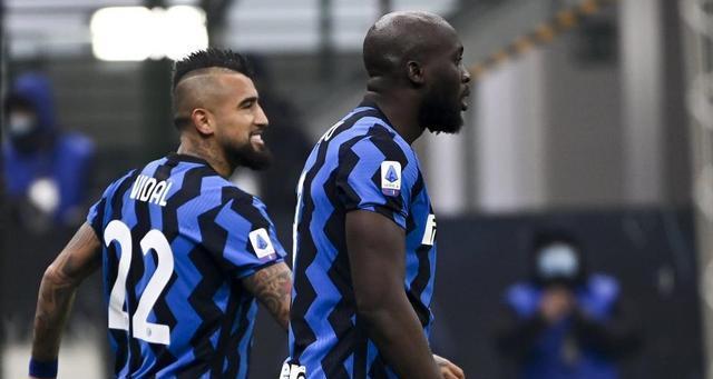  萨索洛锋线组合火力全开，三球大胜震惊意甲  